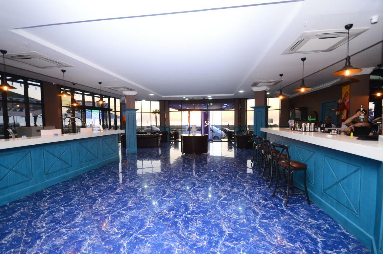 Batumi Palm Hotel Екстер'єр фото